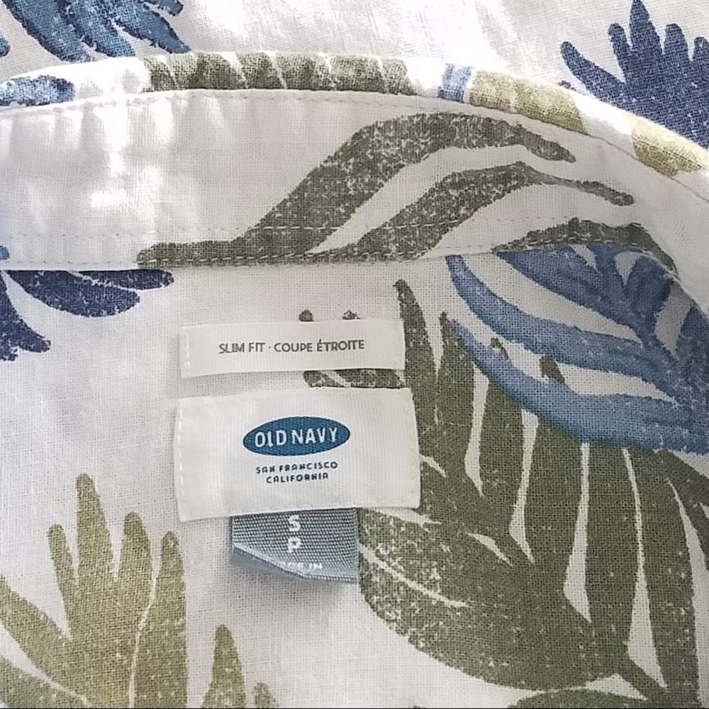 Old Navy Shirt - Picture 3 of 3